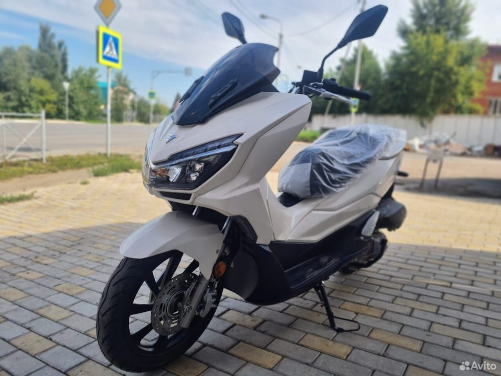 Vento PCX-200cc