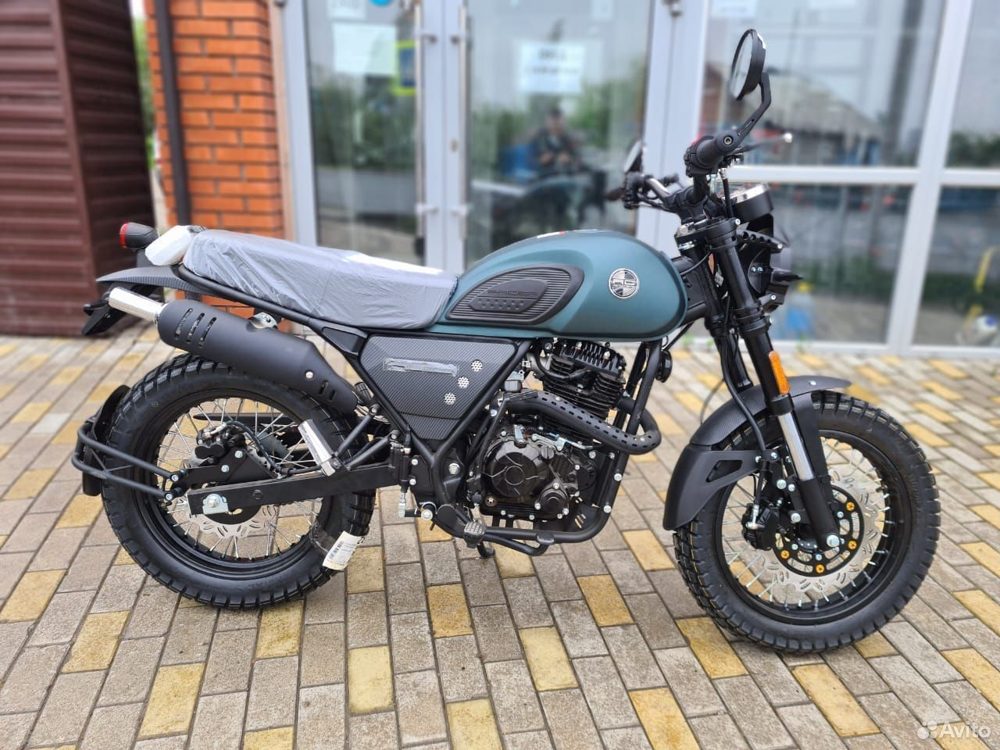 Racer Triumph