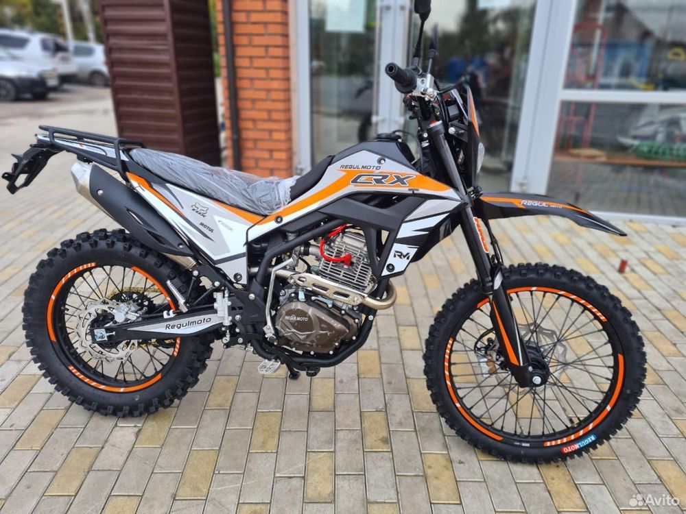 Regulmoto CR-X 300