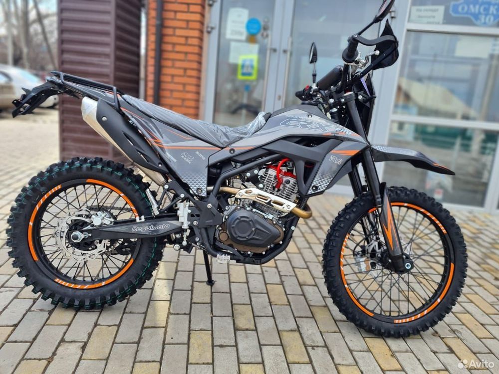 Regulmoto CR-X PRO