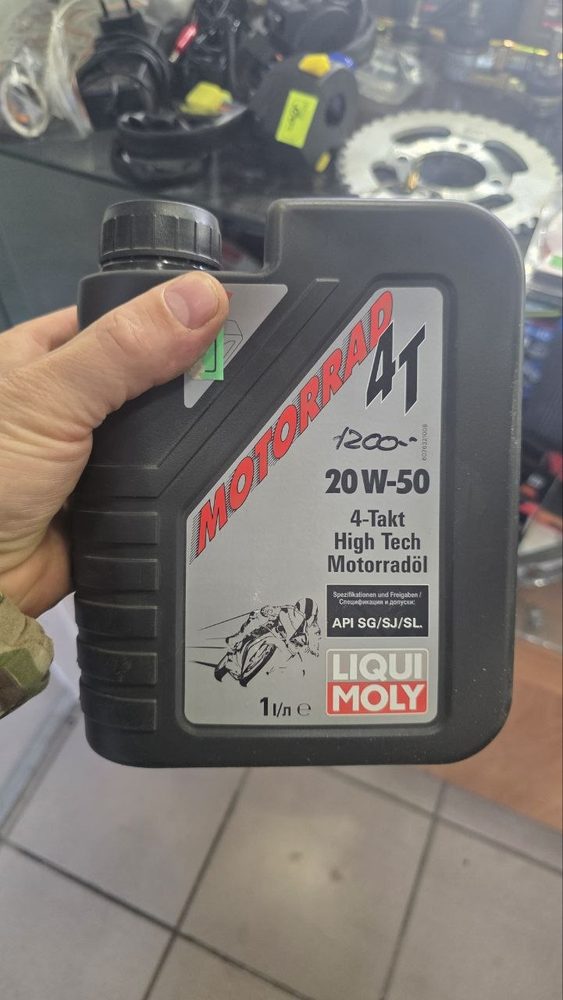 Liqui Moly Motorrad 4T 20W-50 High Tech (4-Takt), API SG/SJ/SL, 1 л